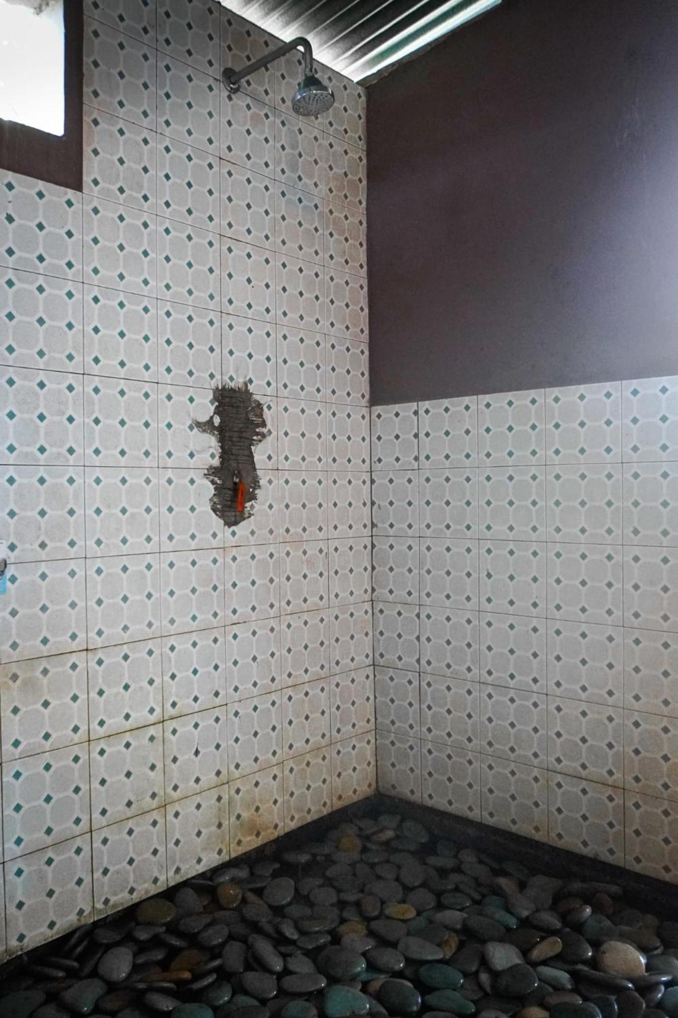 Legend Guesthouse Kelimutu Kültér fotó
